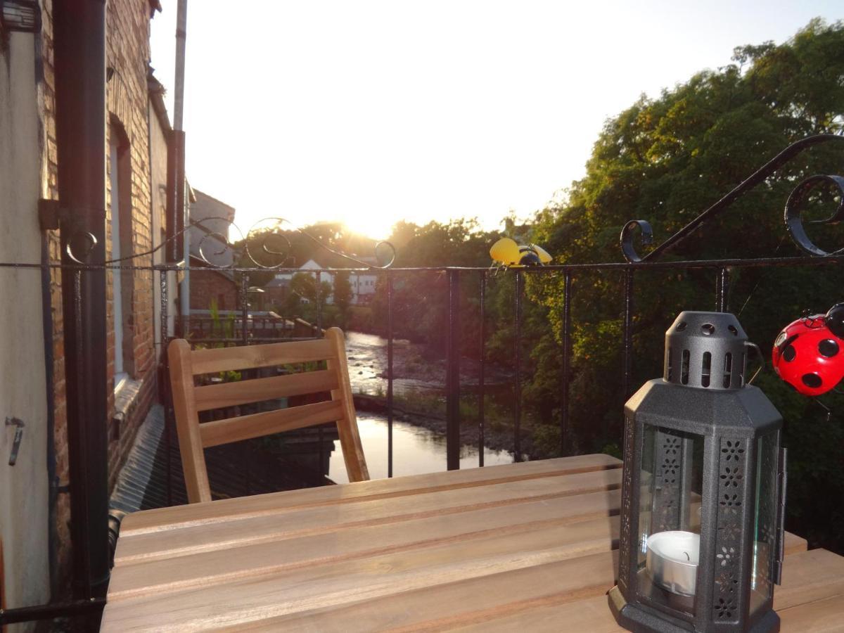 Riverbank Cottage Lake District Double Balcony Egremont  Экстерьер фото